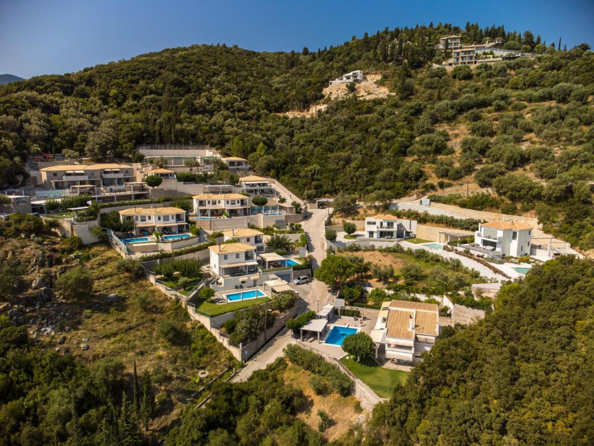 Thealos Village Aparthotel Lefkada Lygia  Exterior photo