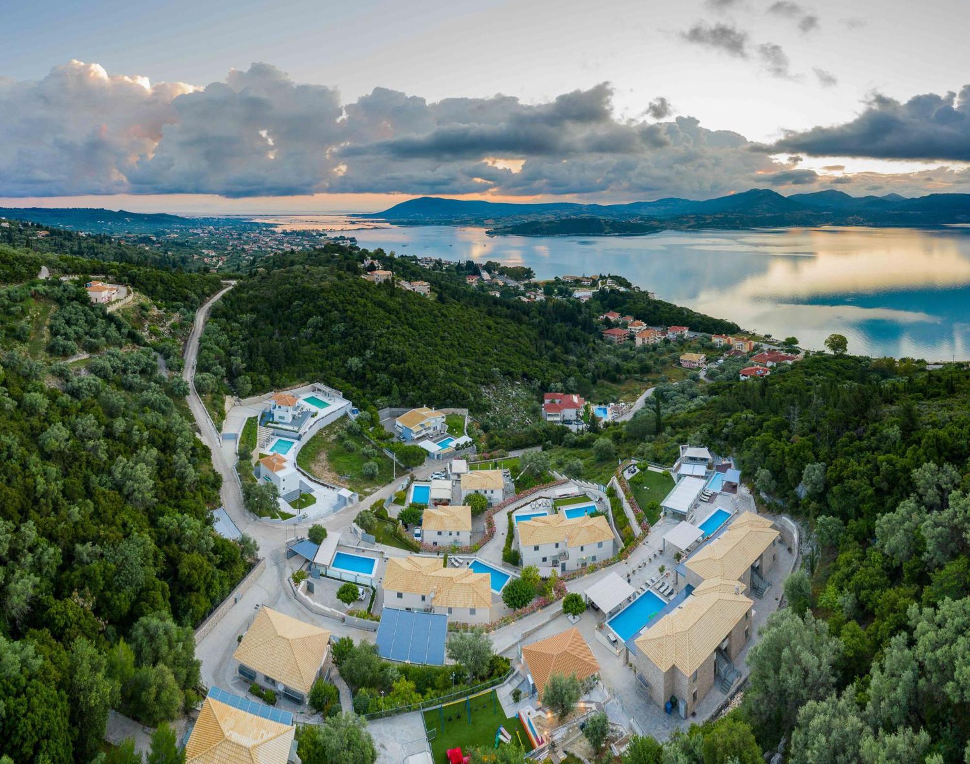 Thealos Village Aparthotel Lefkada Lygia  Exterior photo